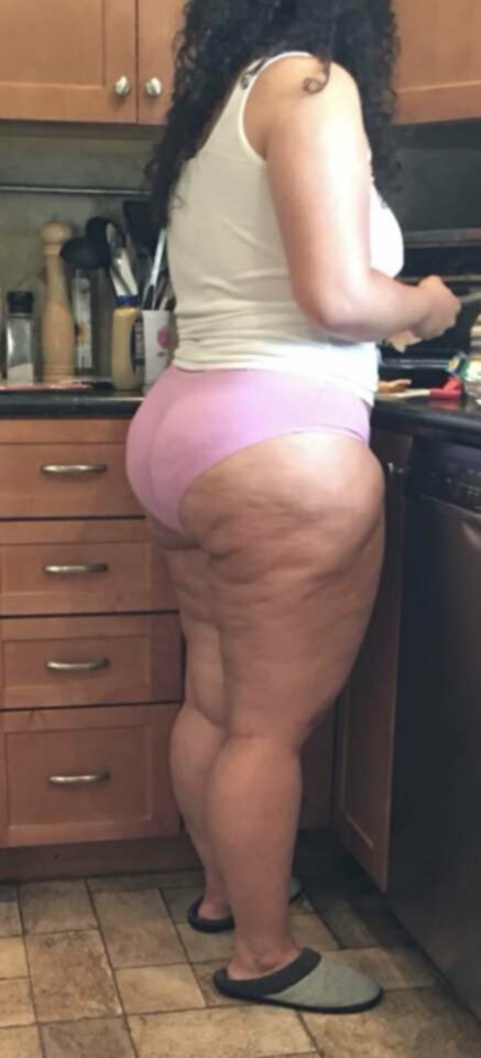 Latina Milf #N137mYn0